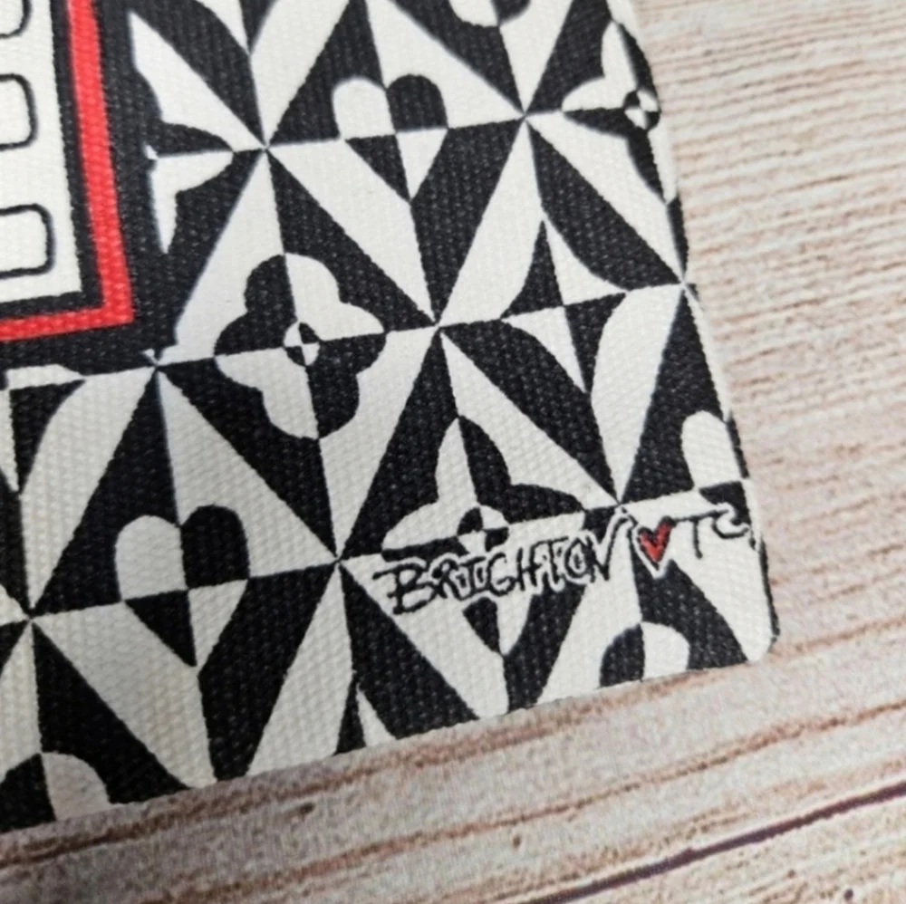 Brighton love cosmetic